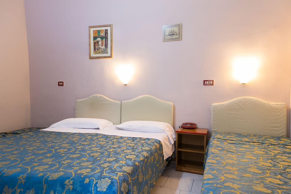 Hotel Altavilla 9 Roma Esterno foto