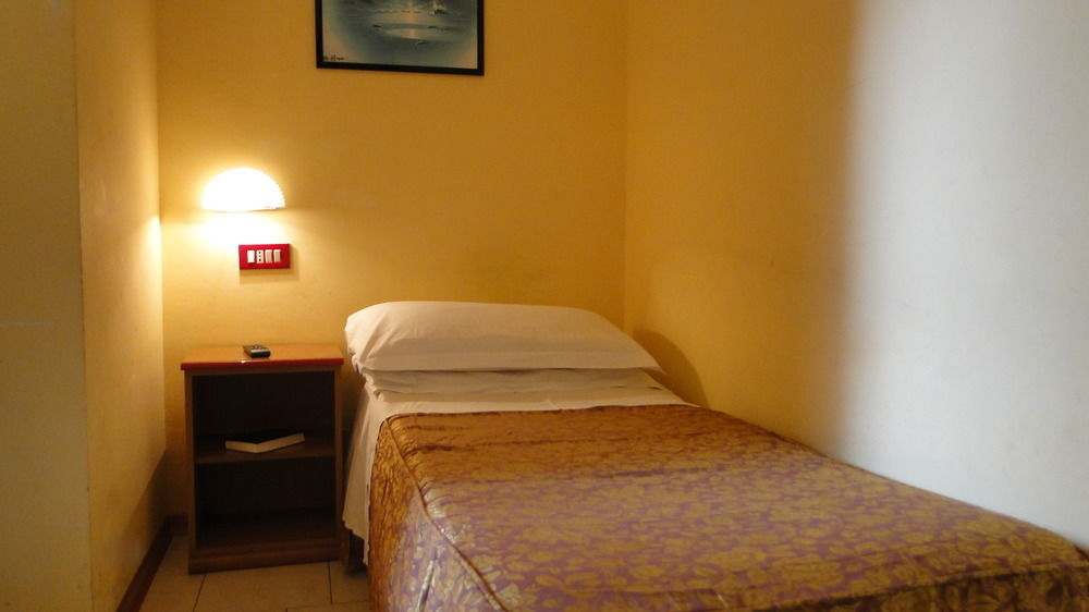 Hotel Altavilla 9 Roma Esterno foto
