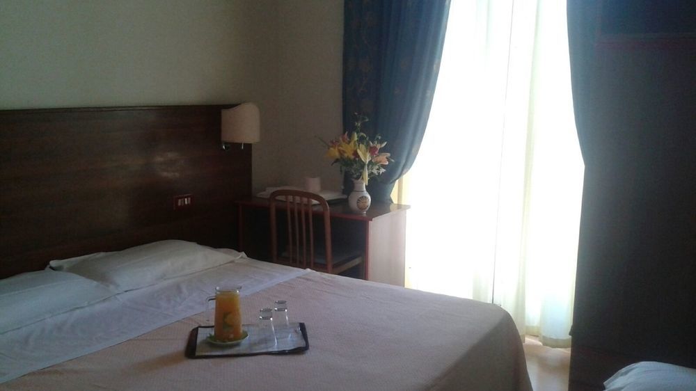 Hotel Altavilla 9 Roma Esterno foto